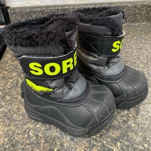 Kids sorels